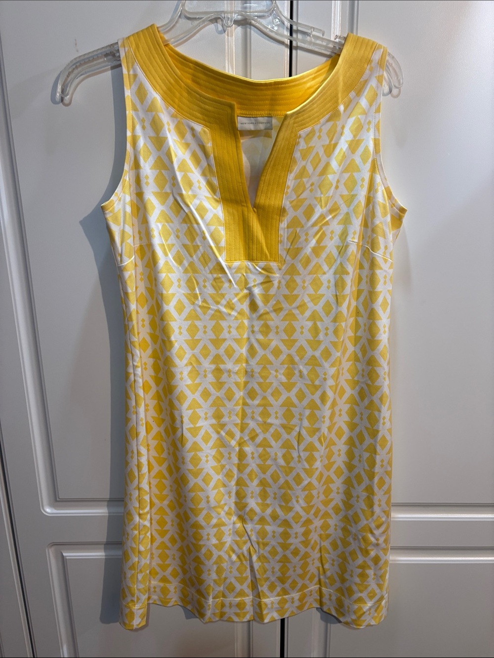 New York & Company Yellow and White Geometric Notch-Neck Mini Dress